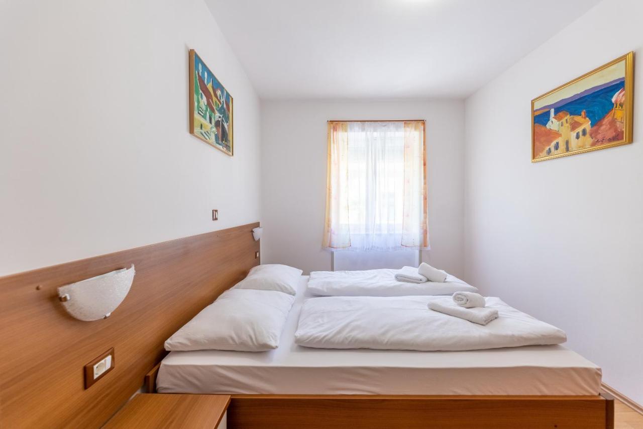 Apartments Liburnija Opatija Extérieur photo
