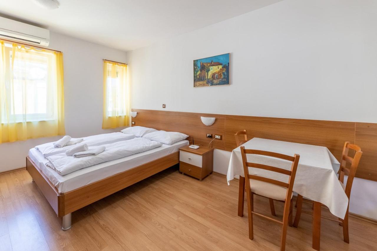 Apartments Liburnija Opatija Extérieur photo