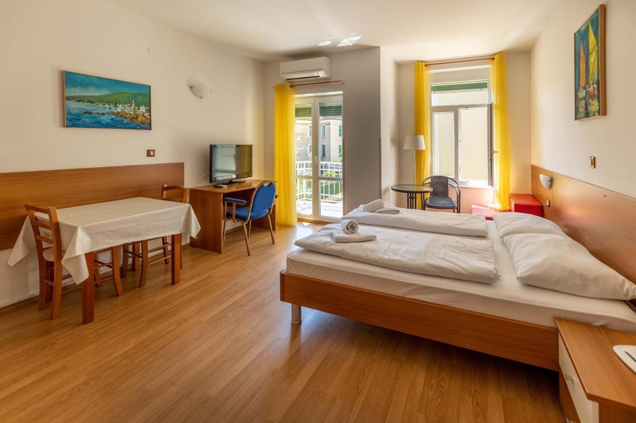 Apartments Liburnija Opatija Extérieur photo