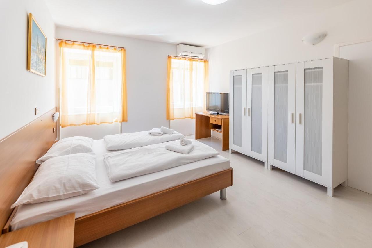 Apartments Liburnija Opatija Extérieur photo
