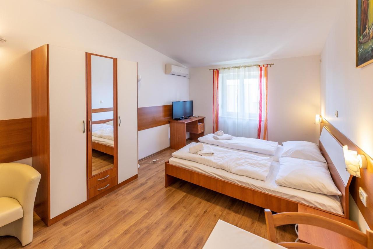 Apartments Liburnija Opatija Extérieur photo